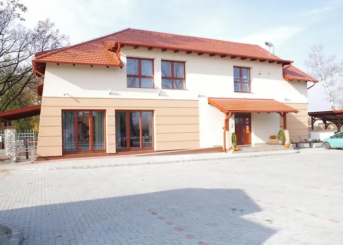 B&B Toelgyfa Fogado Fehérvárcsurgó